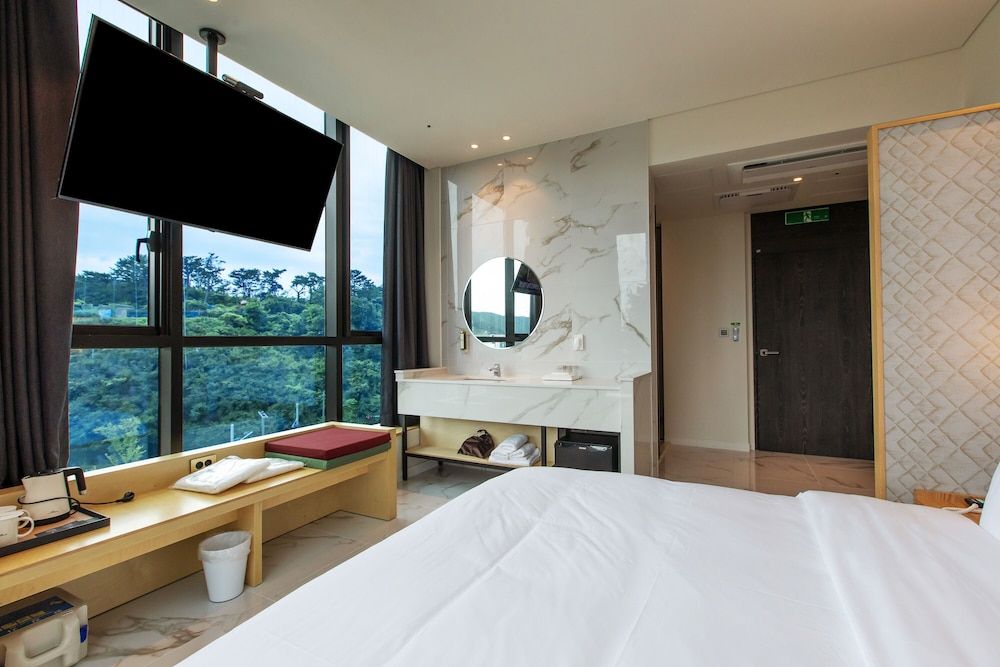 Hotel The Club Yeonhwari Green Golf Deluxe