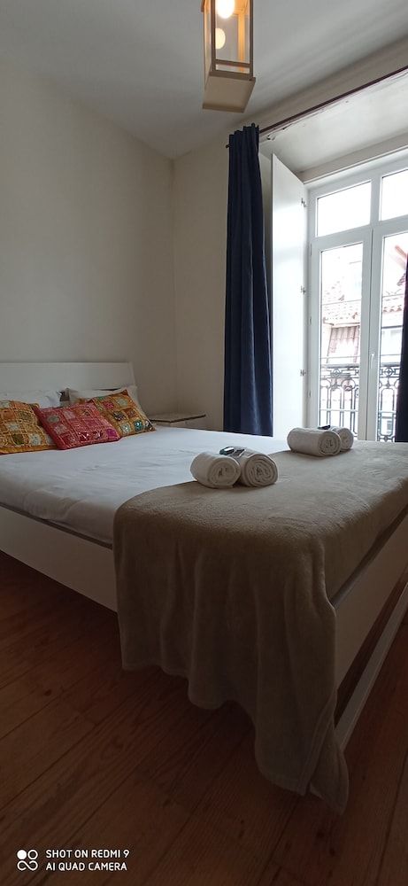 undefined Happy @ Chiado 6