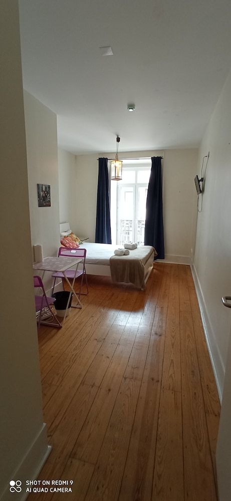 undefined Happy @ Chiado 10