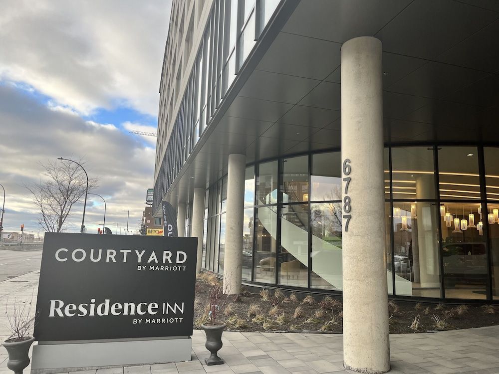 undefined Courtyard by Marriott Montreal Midtown 3