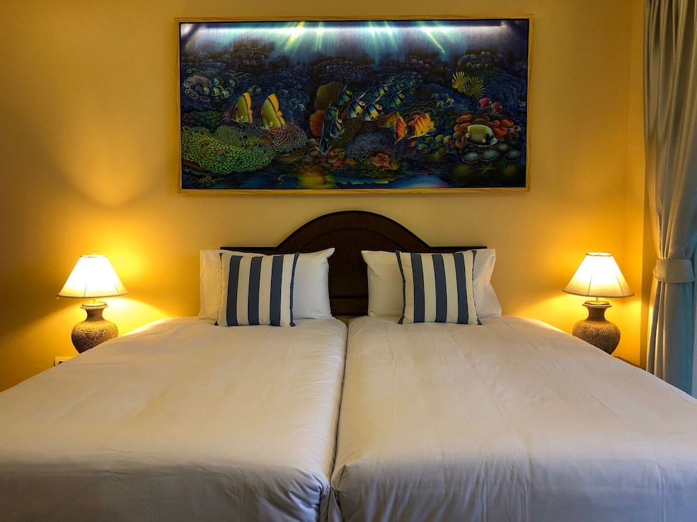 undefined Ginis Beach Resort 4