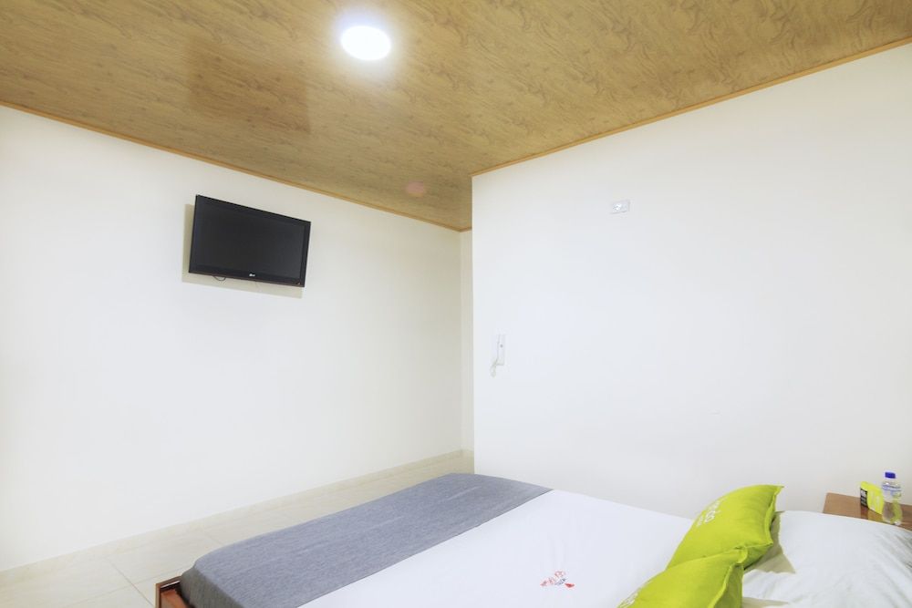 Ayenda 1508 Rubi Double Room 2