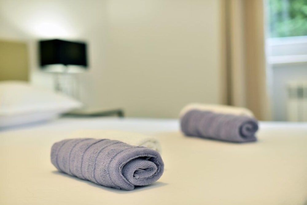 undefined Modern 2bdr Apartment in Old Town- Best Location 8