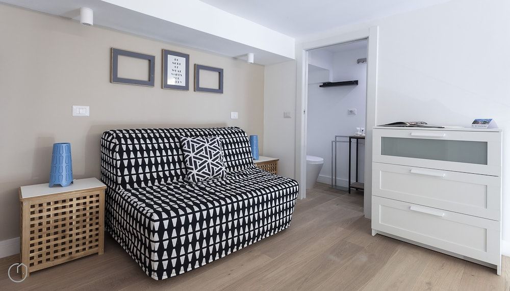 undefined Italianway - Rosales 3 10