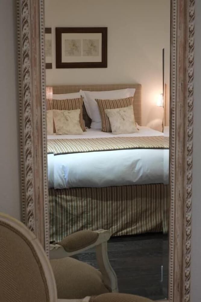 Pand 17 - Charming Guesthouse Economy Double Room 3