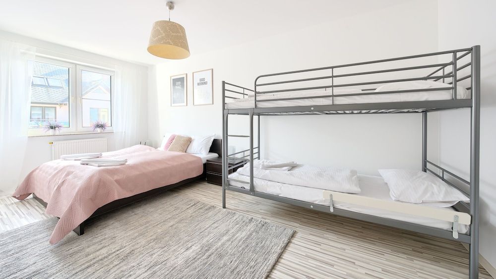 Apartment (11 - ul. Neptuna 1)
