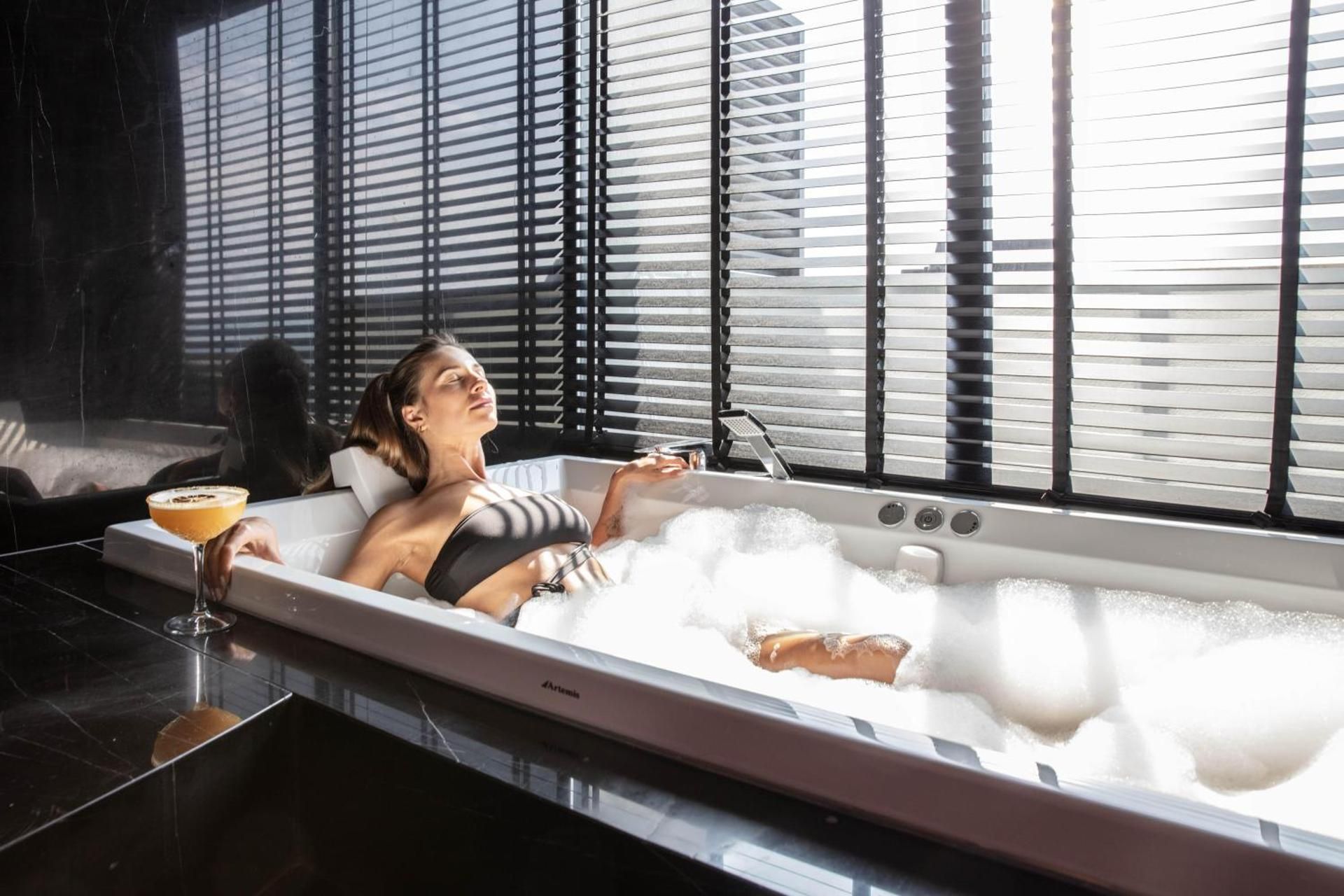 undefined Charisma De Luxe Hotel 5