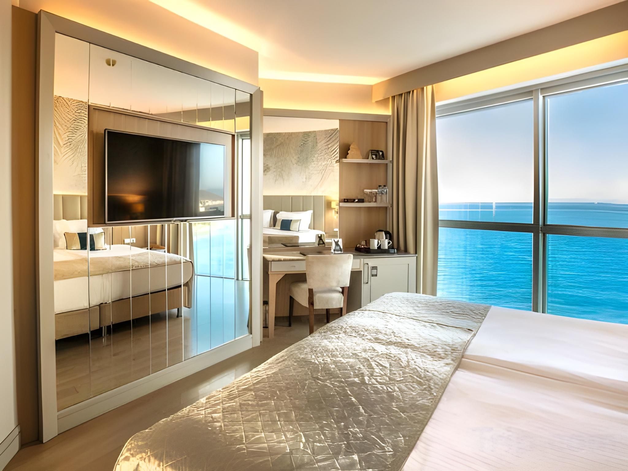 undefined Charisma De Luxe Hotel 7