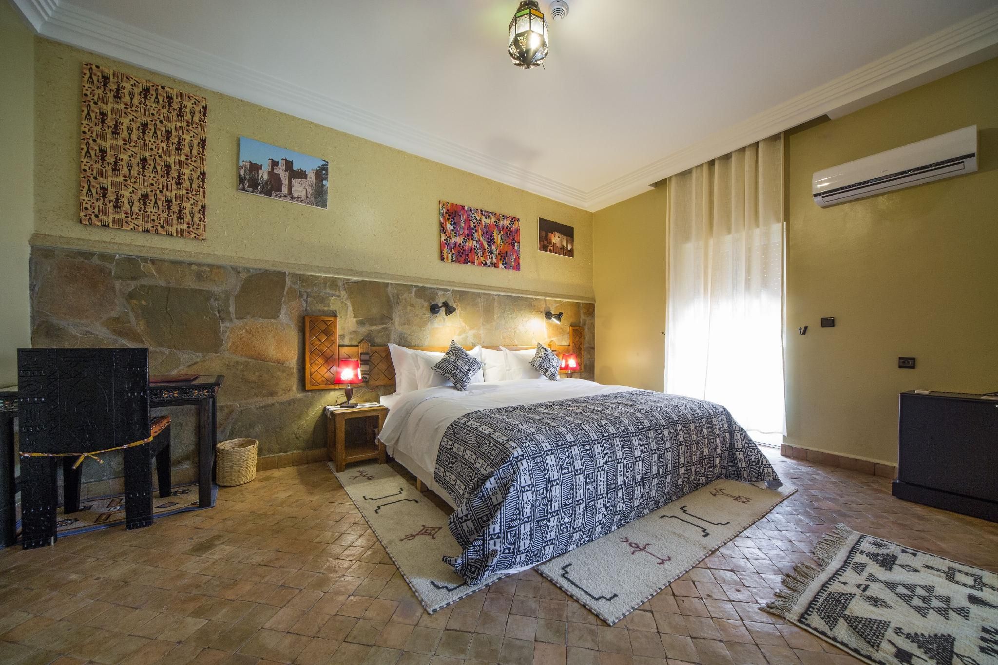 Tin Joseph Superior Triple Room 4