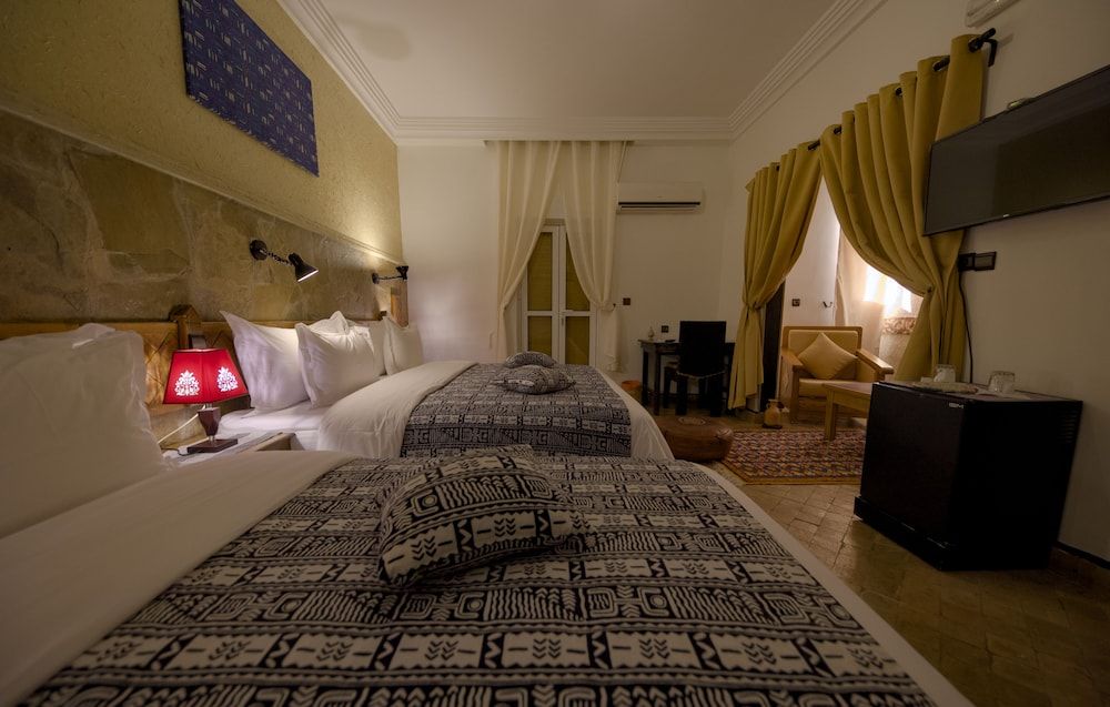 Tin Joseph Superior Triple Room, Balcony (Justice) 2