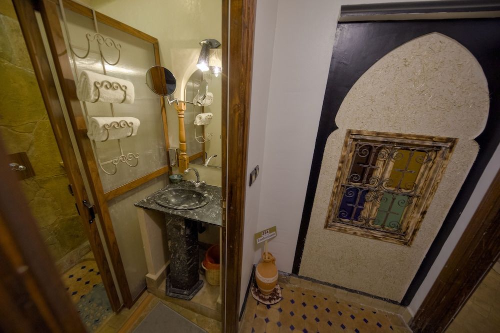 Tin Joseph Superior Double or Twin Room (Enthusiasm) 9