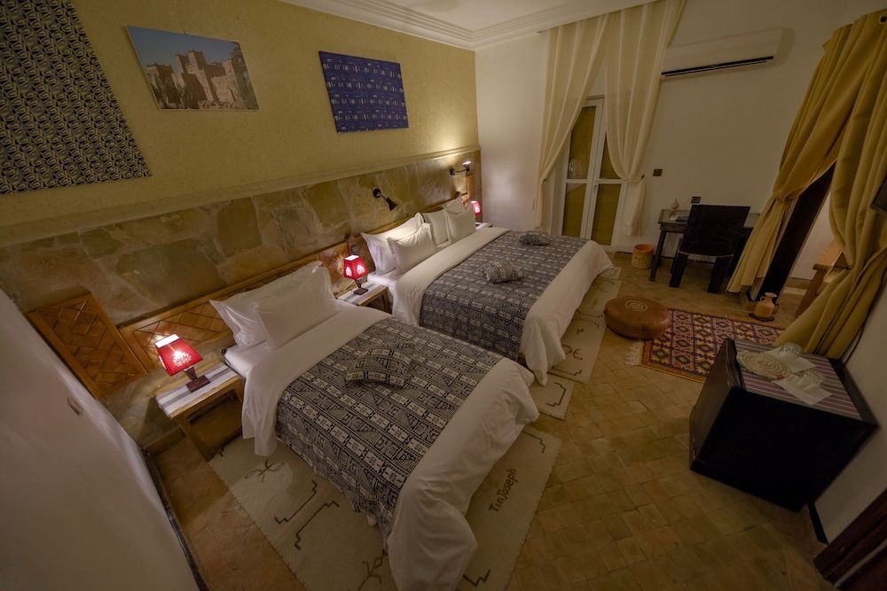 Tin Joseph Superior Triple Room, Balcony (Justice) 8