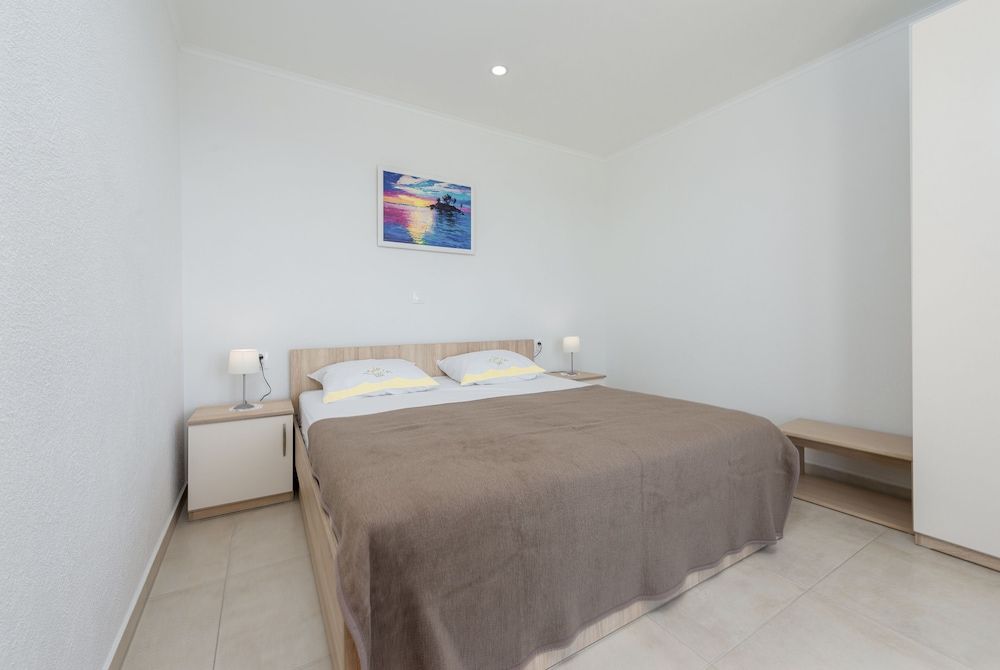 Apartments Mrkan Apartment, Sea View