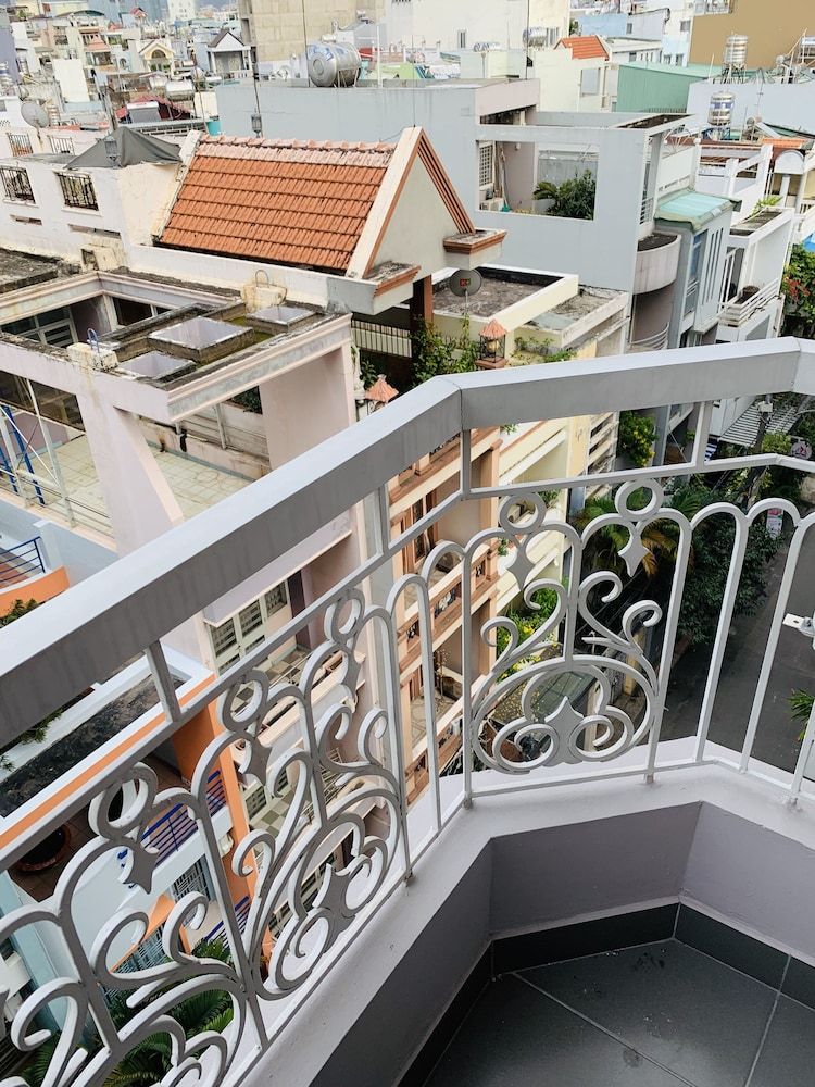 undefined Royal Dragon Boutique Hotel 8