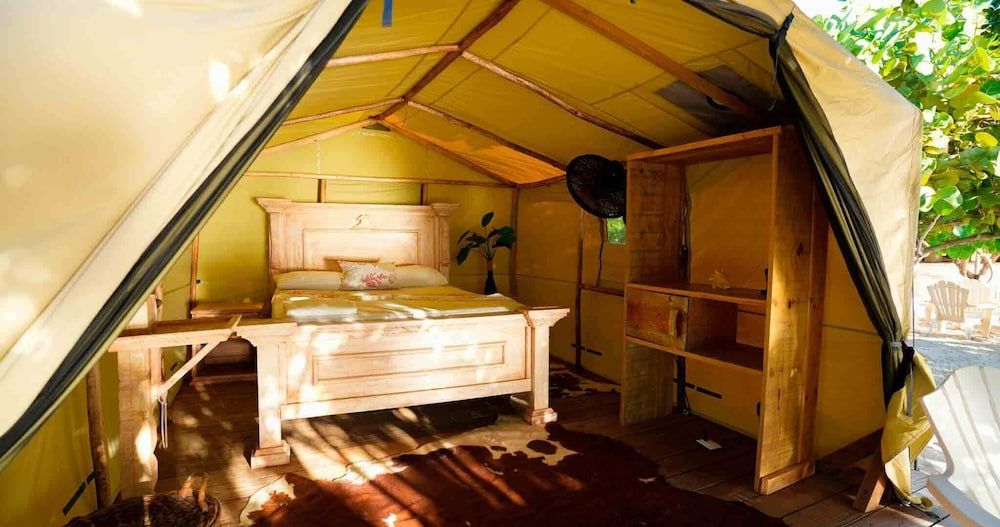 Glamping Ecolodge Cueva de las Águilas Glamping Ecolodge "Ocean Front Tent" (2) Personas 6