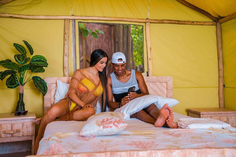 Glamping Ecolodge Cueva de las Águilas Glamping Ecolodge "Ocean Front Tent" (2) Personas 2