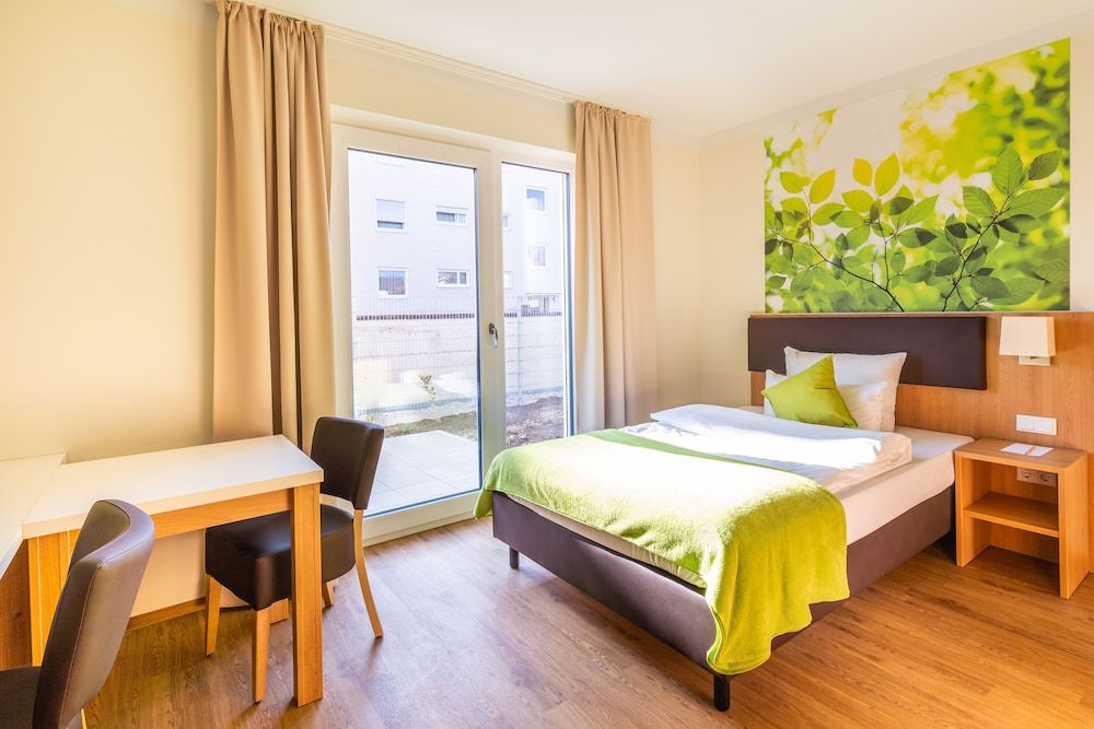 Comfort Single Room