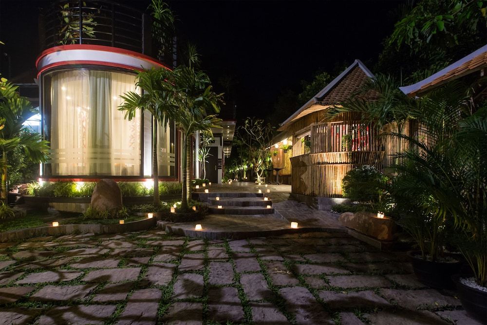 undefined De Sarann Villa 6