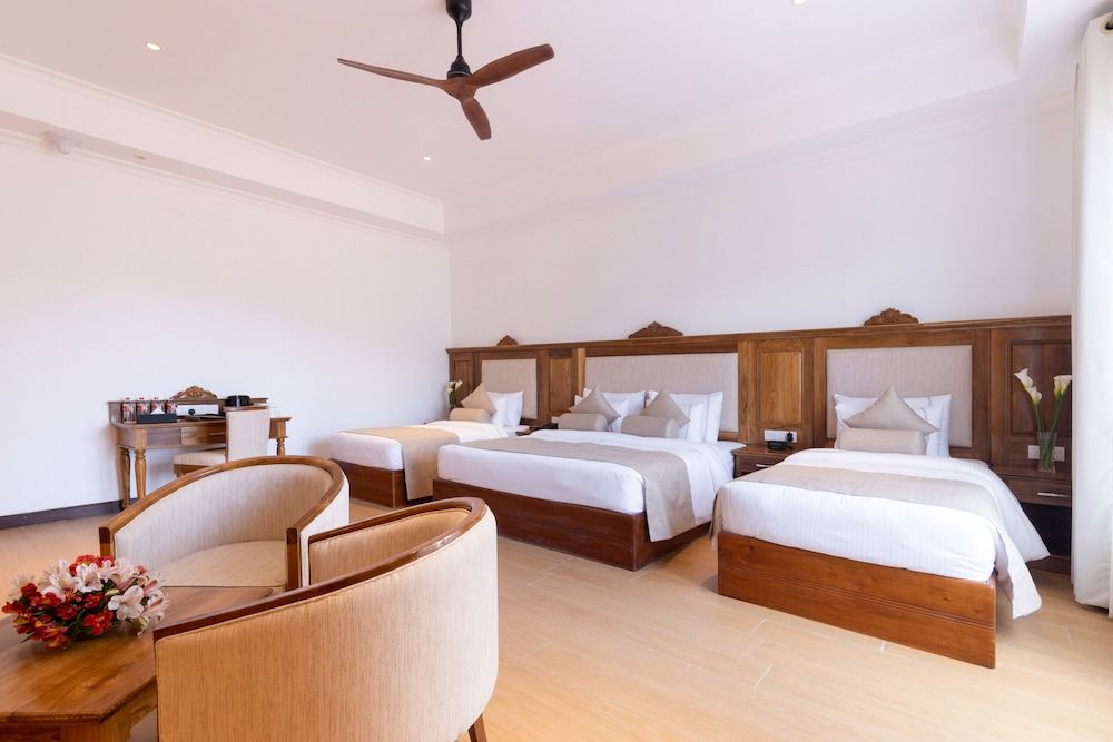 undefined Araliya Red - Budget friendly Hotel- Where you find stunning 360 panoramic view of Nuwara Eliya 7