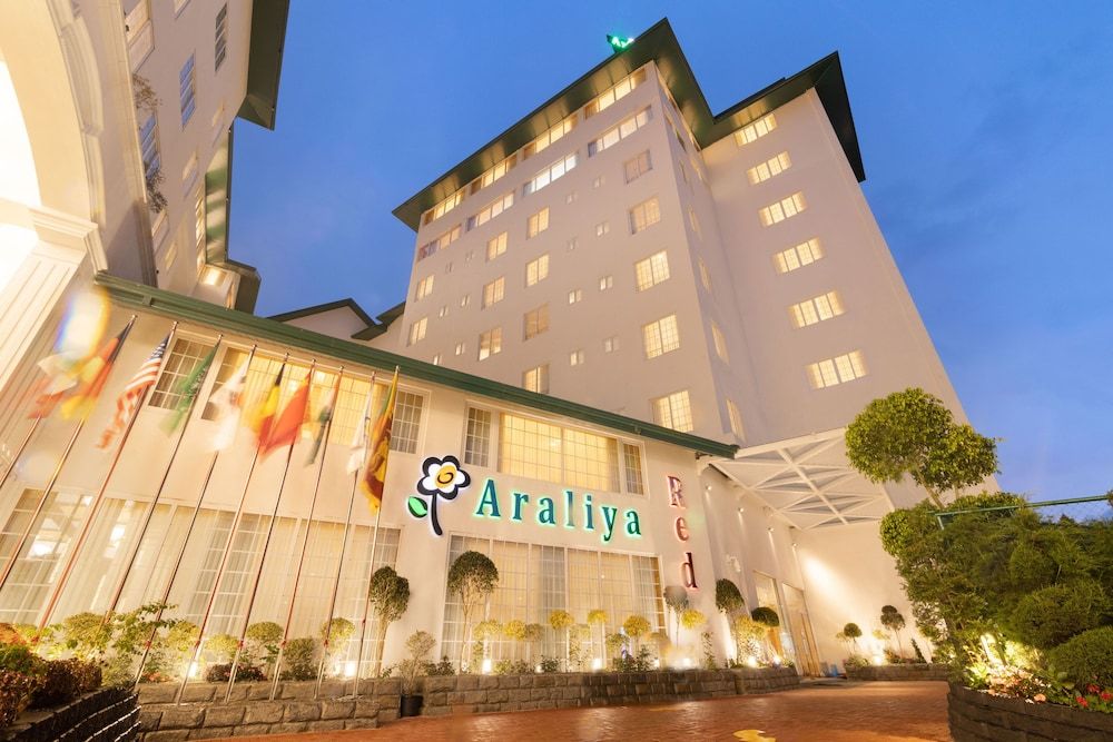 undefined Araliya Red - Budget friendly Hotel- Where you find stunning 360 panoramic view of Nuwara Eliya 5