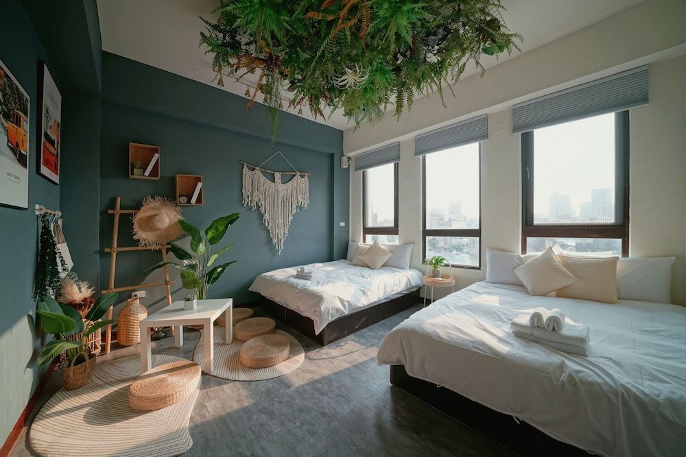 Tainan Sleepie Inn Deluxe Quadruple Room 2