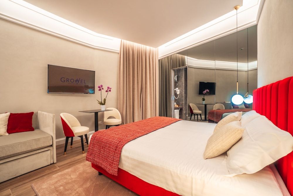 Growel Exclusive Suites San Pietro Deluxe Triple Room 2