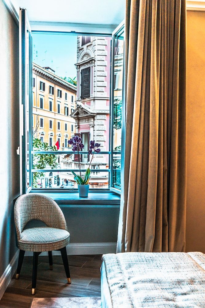 Growel Exclusive Suites San Pietro Deluxe Double Room 5