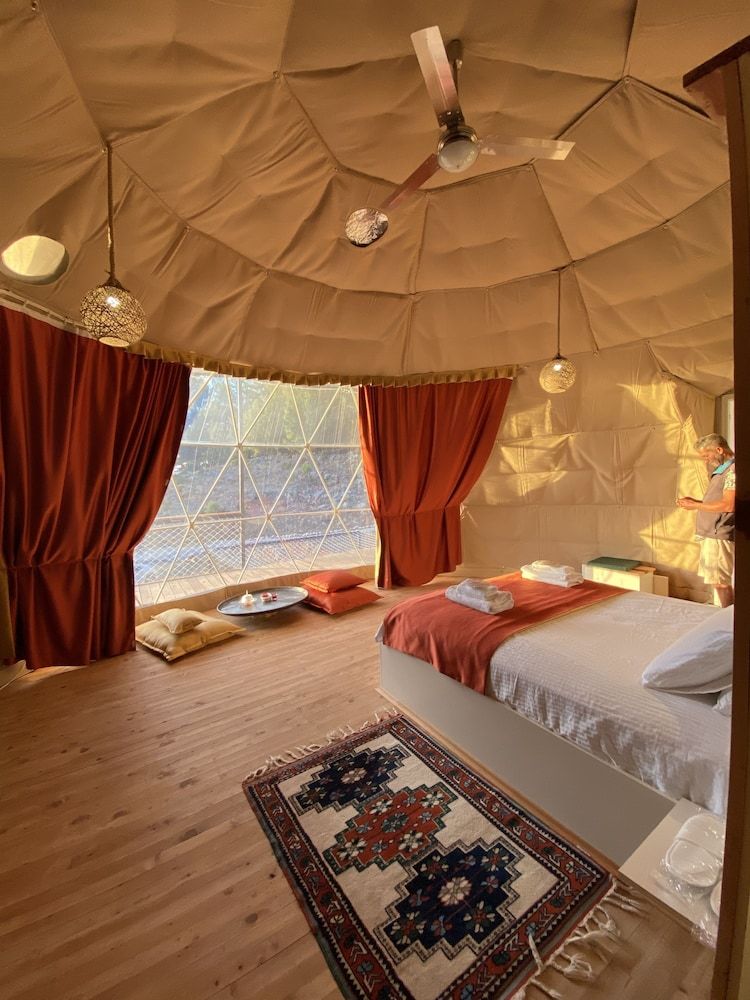 Türkdomes Glamping Honeymoon Double or Twin Room 7