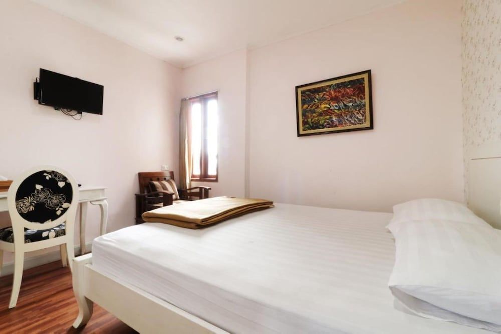 Jayagiri Guesthouse By Belgareti Deluxe 2nd Floor 3