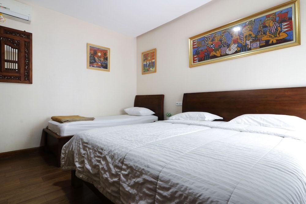 Jayagiri Guesthouse By Belgareti Suite 1st Floor Triple 2