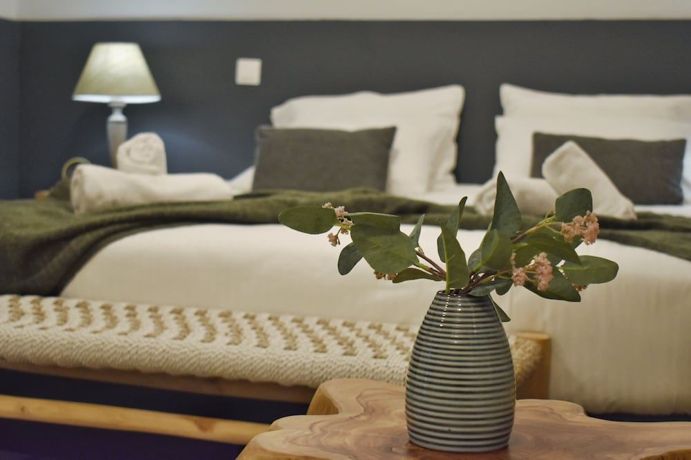 undefined Window to Acropolis 3