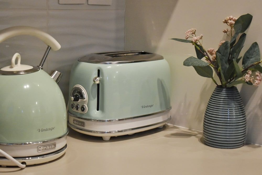 undefined Window to Acropolis 9