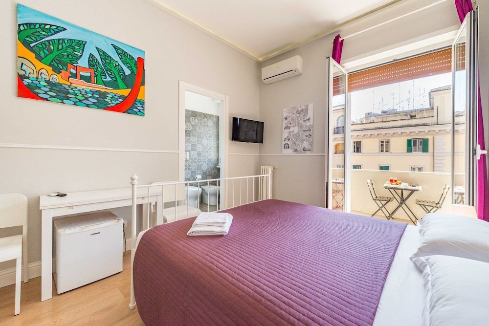 Un Attimo a Roma B&B Panoramic Room 4