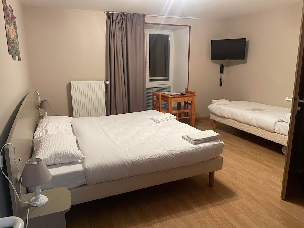 Comfort Triple Room, Accessible, Pool Access