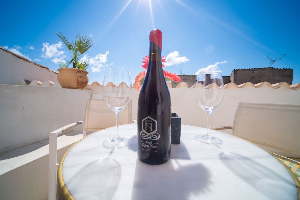 Hotel Forn Nou Superior Suite 6