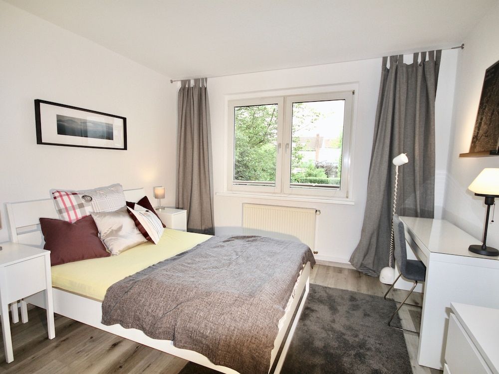 Superior Apartment, Private Bathroom, Garden View