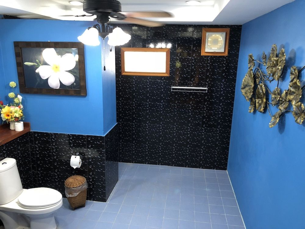 On The Mekong Resort Honeymoon Room 8