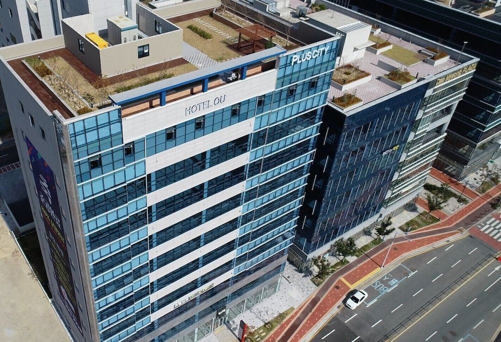 undefined Hotel OU 5