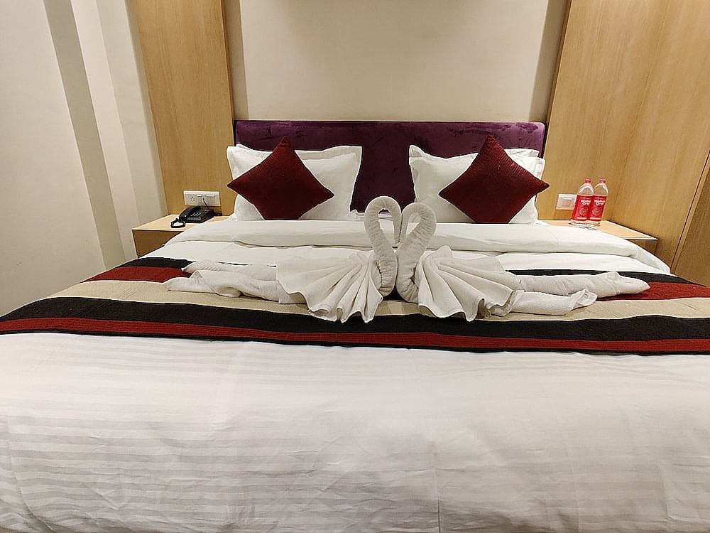 Hotel Dua Grand Deluxe Room 14