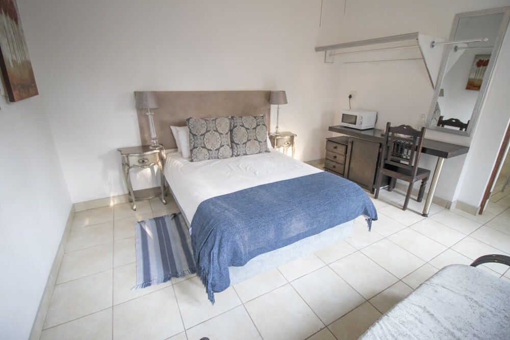 BON Hotel Rustenburg Standard Room 2