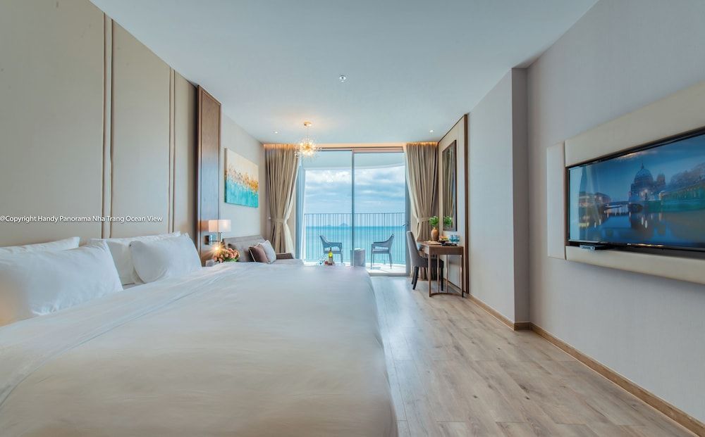 Family Room, Sea View
