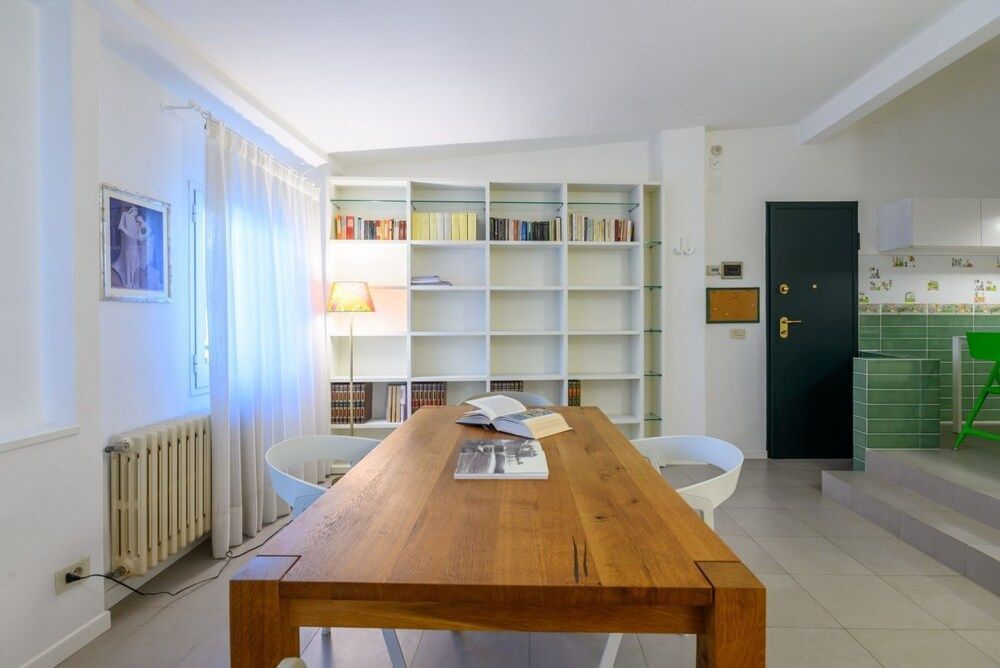 undefined Apartments Florence - San Lorenzo Market 7