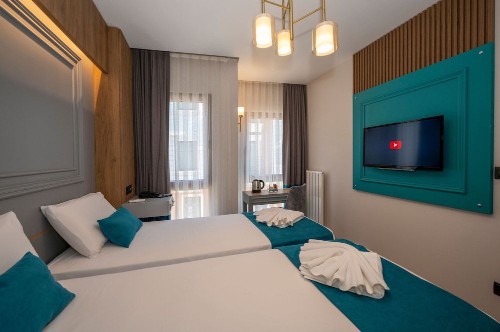 Lynda Hotel - Special Class Standard Double Room 5