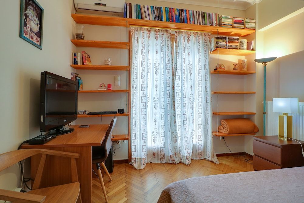 undefined Parliament Syntagma Apartment by Living-Space 10