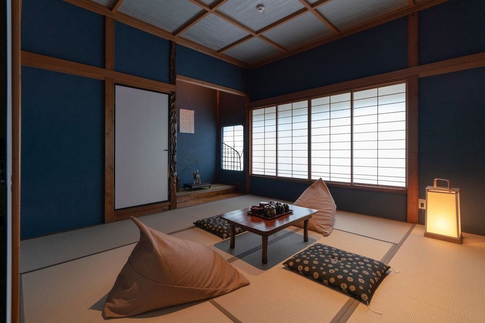 undefined Hinaya Higashiyama 9