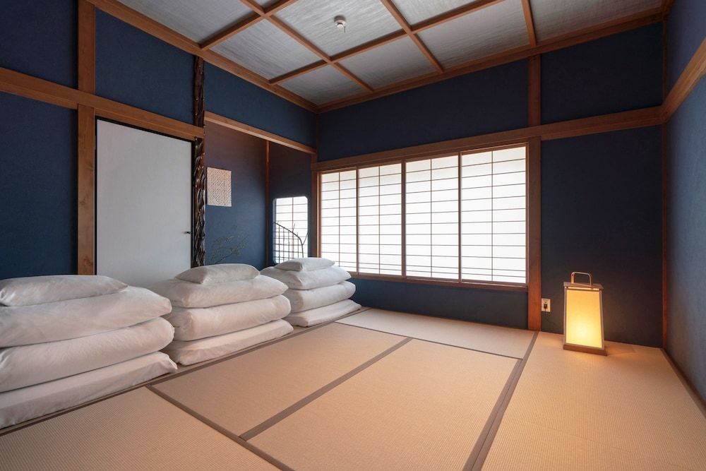 undefined Hinaya Higashiyama 8