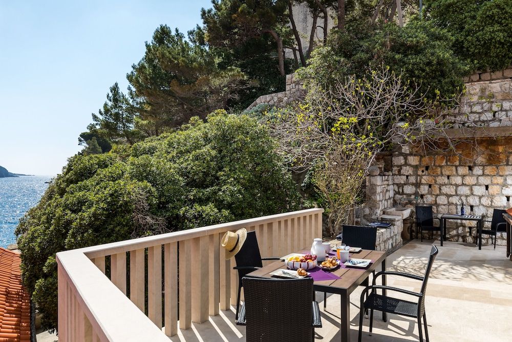 Apartment Odin Apartment (One-Bedroom Apartment -Terrace and Se) 5