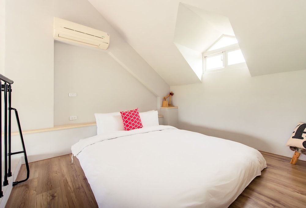 Miinnon Village Loft 5