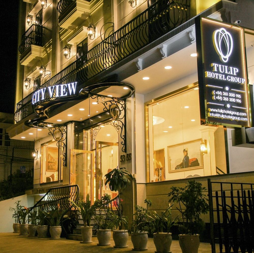 undefined Tulip City View 6