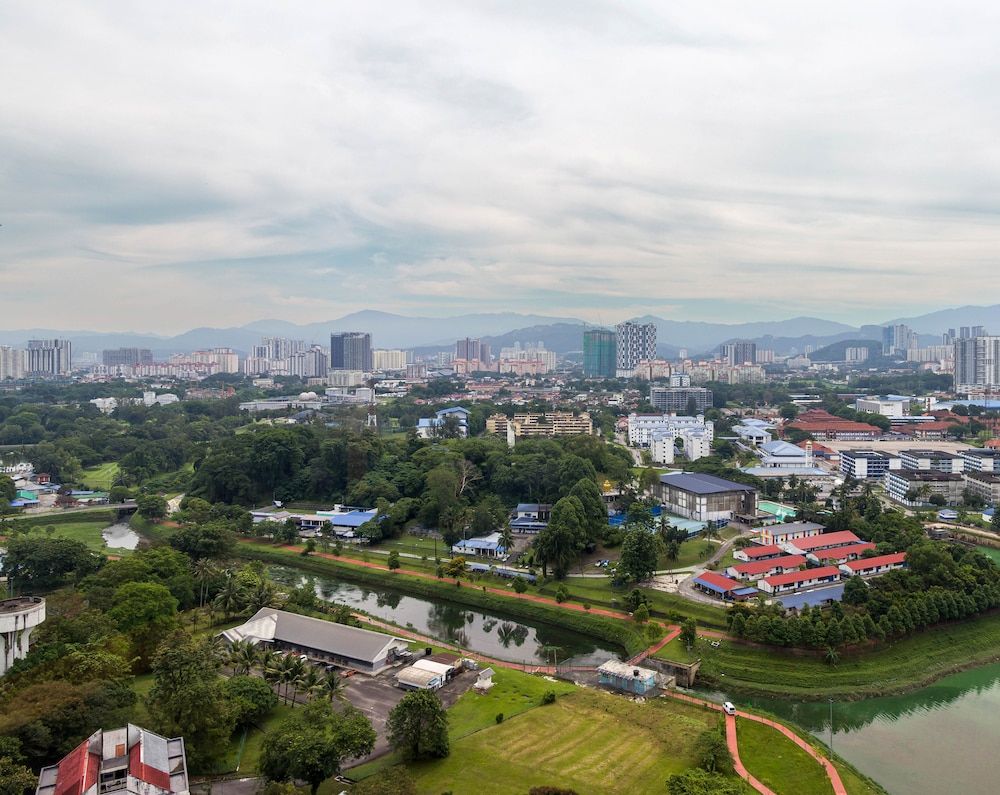 undefined Expressionz Suites KL by Perfect Host